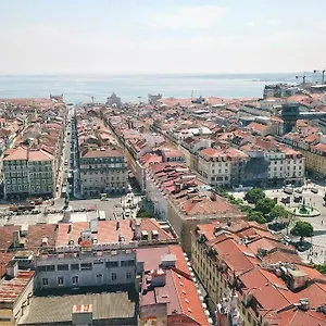 home-mais-17-best-view-in-downtown-old-lisboa.hotels-lisbon-portugal.com/